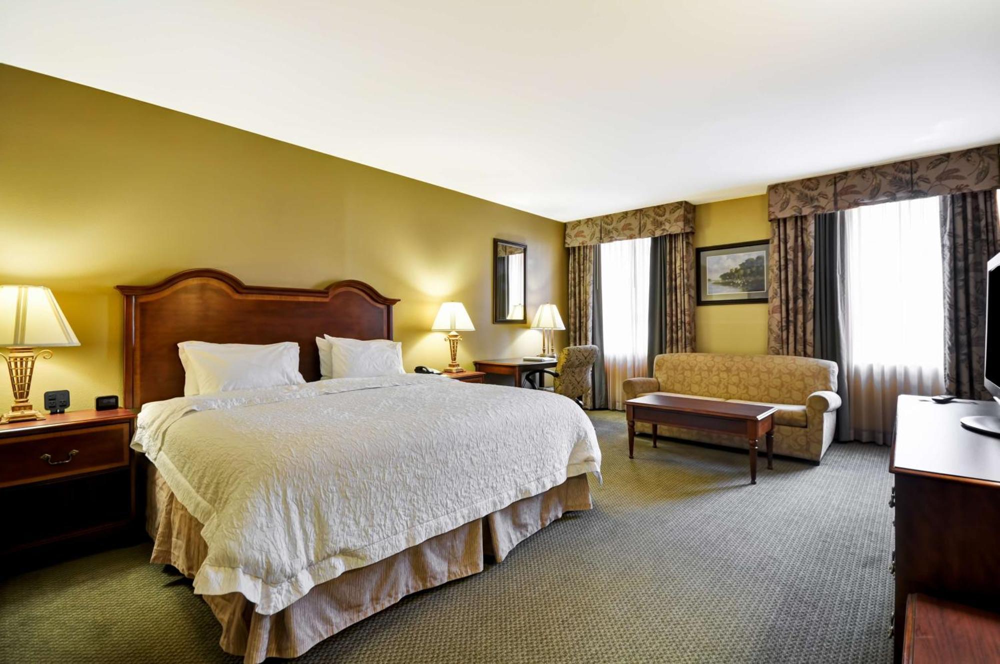 Hampton Inn Charleston-Historic District Extérieur photo