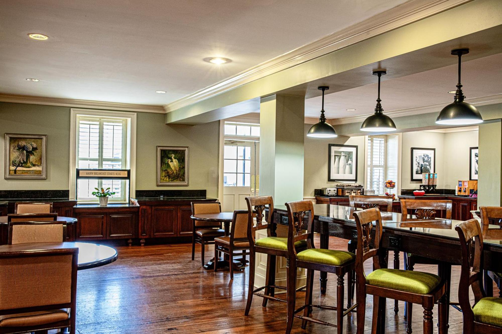 Hampton Inn Charleston-Historic District Extérieur photo
